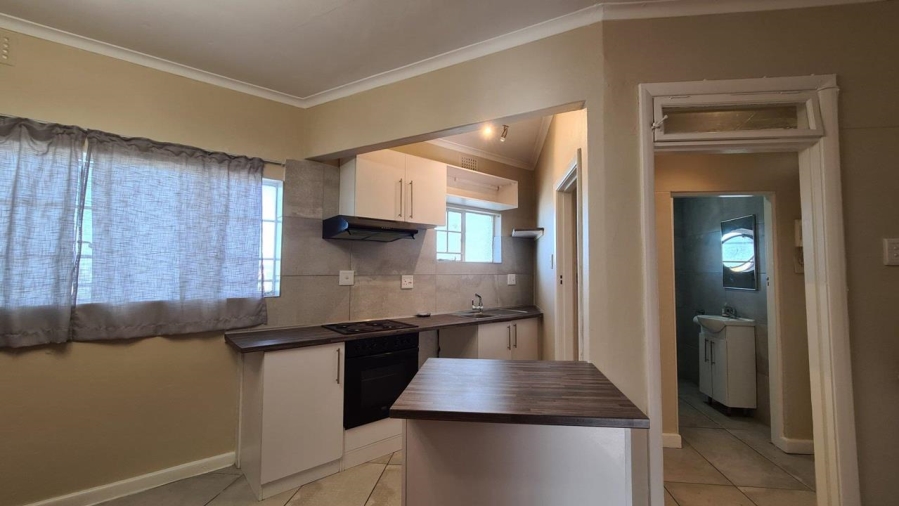 1 Bedroom Property for Sale in Rondebosch Western Cape